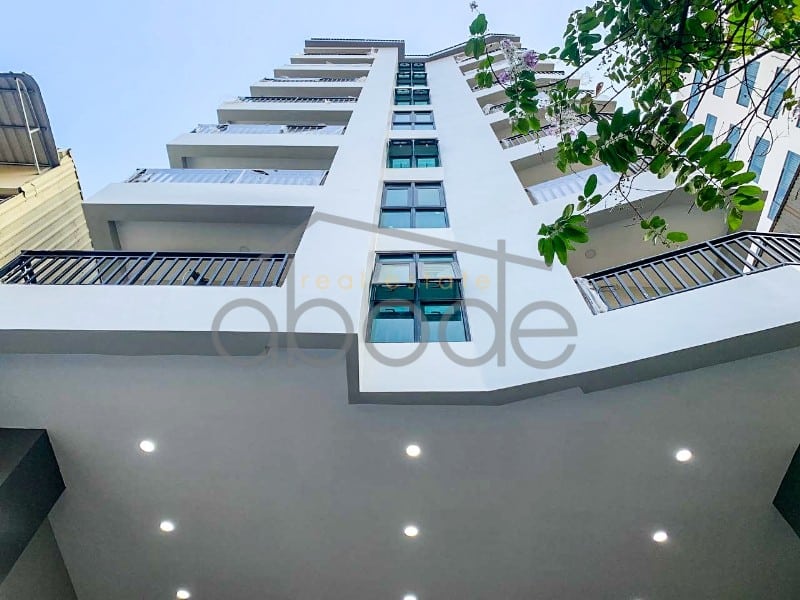 8-floor-building-for-rent-bkk