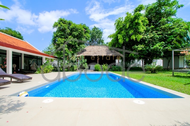 Large Kep villa land