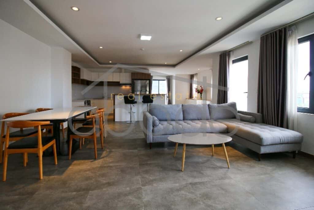 luxury-3-bedroom-apartment-for-rent-daun-penh-independence-monument