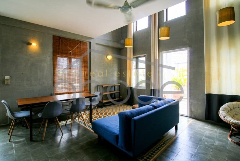 2 bedroom corner duplex apartment near BKK 2 for rent Boeung Prolit 7 Makara