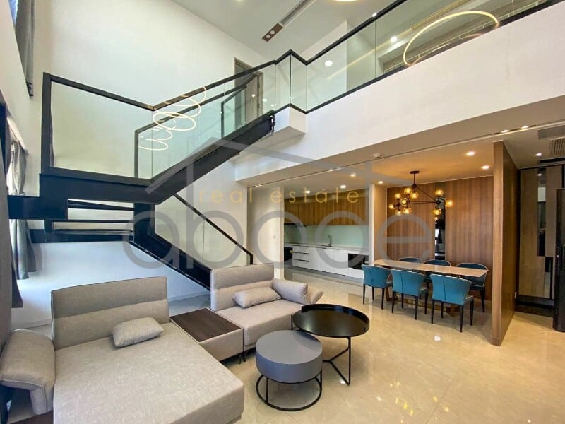 duplex penthouse for rent BKK 1