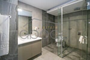 luxury-1-bedroom-apartment-pool-for-rent-bkk-2