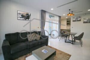 luxury-1-bedroom-apartment-pool-for-rent-bkk-2