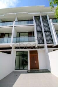 4-bedroom-townhouse-for-sale-chbar-ampov