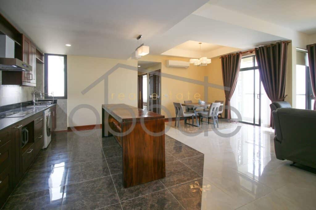 2 bedroom apartment with superb city views for rent Chroy Changvar