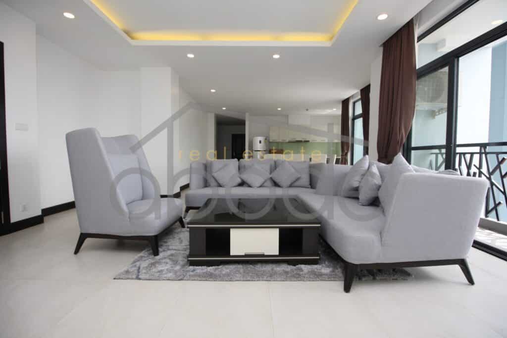 luxury-3-bedroom-penthouse-for-rent-french-embassy-daun-penh