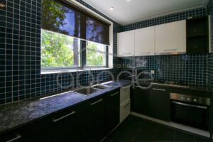 4-bedroom-Wat-Phnom-apartment-for-rent