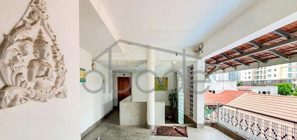 villa-for-rent-daun-penh-central-phnom-penh