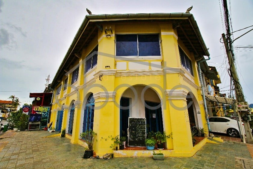 Grand renovated iconic colonial building for sale Kampot City