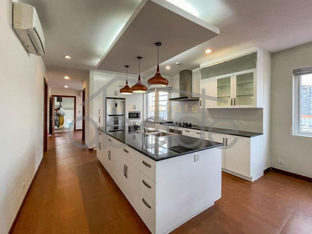 Modern Khmer serviced apartment central Phnom Penh