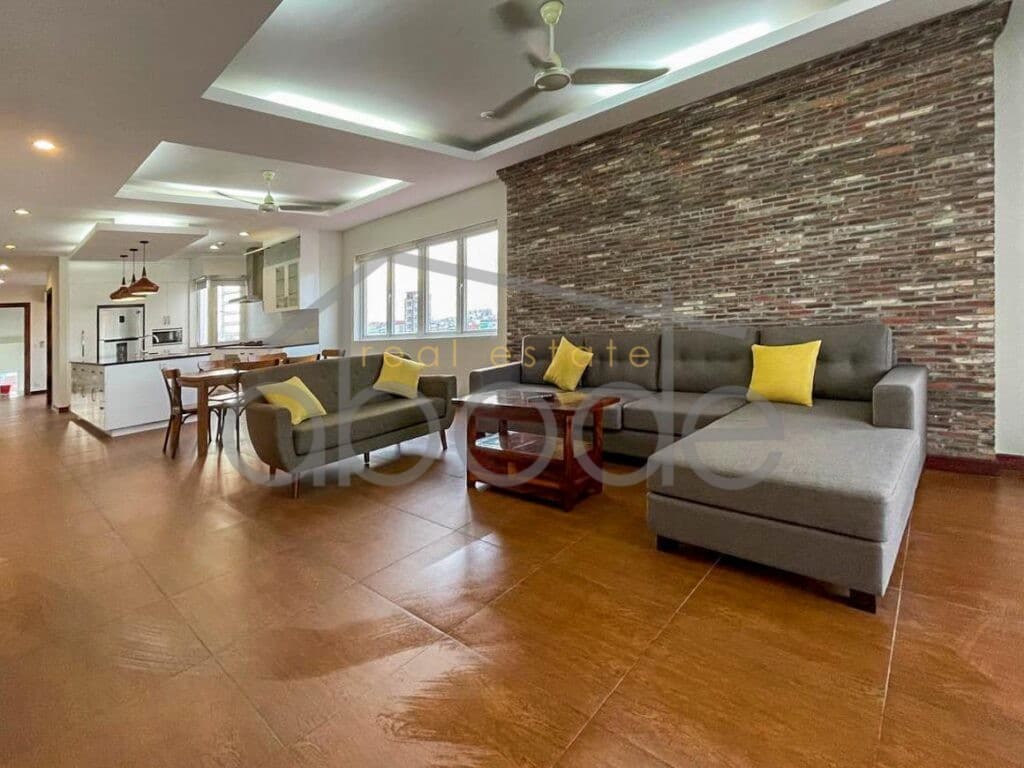 Modern Khmer serviced apartment central Phnom Penh