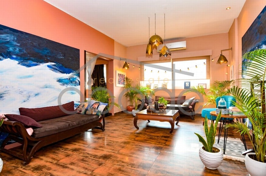 Modern and warm Khmer theme apartment for rent Daun Penh Riverside