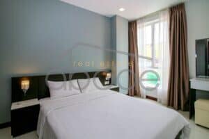 2-bedroom-apartment-swimming-pool-for-rent-bassac-lane