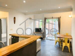 charming-2-bedroom-apartment-bassac-lane-for-rent