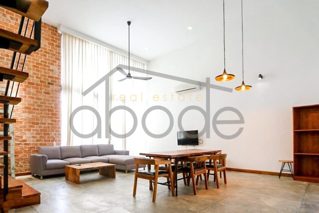 Modern duplex apartment super high ceilings for rent BKK 1