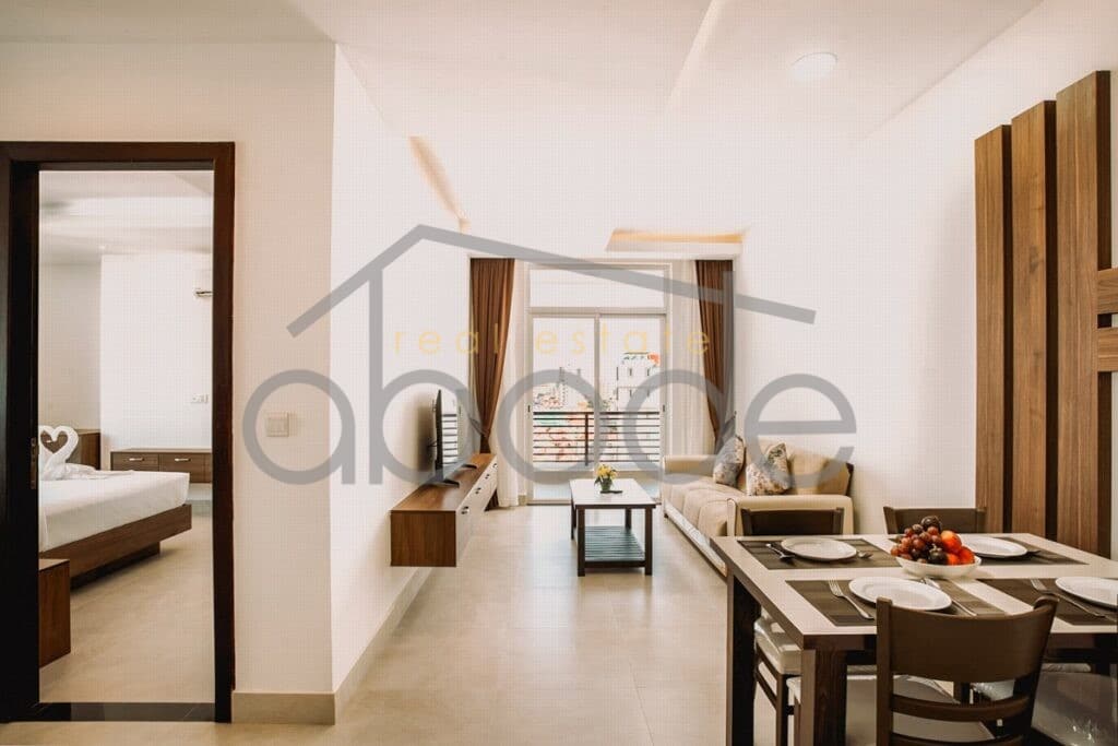 1 bedroom modern apartment for rent russian market