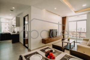 1 bedroom modern apartment for rent russian market