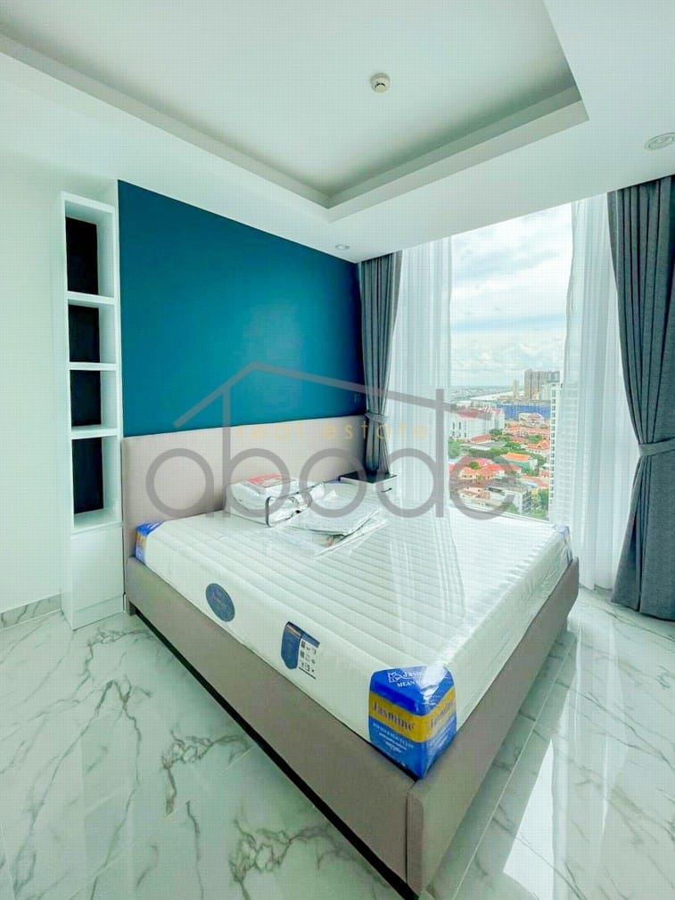 Superb 2 bedroom apartment for rent BKK 1