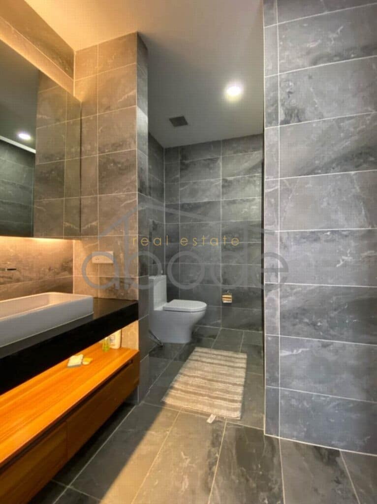 luxury 2 bedroom apartment for rent central phnom penh