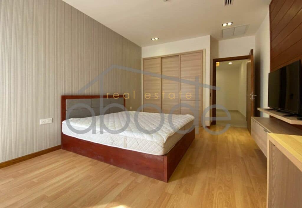 luxury 3 bedroom apartment for rent central phnom penh