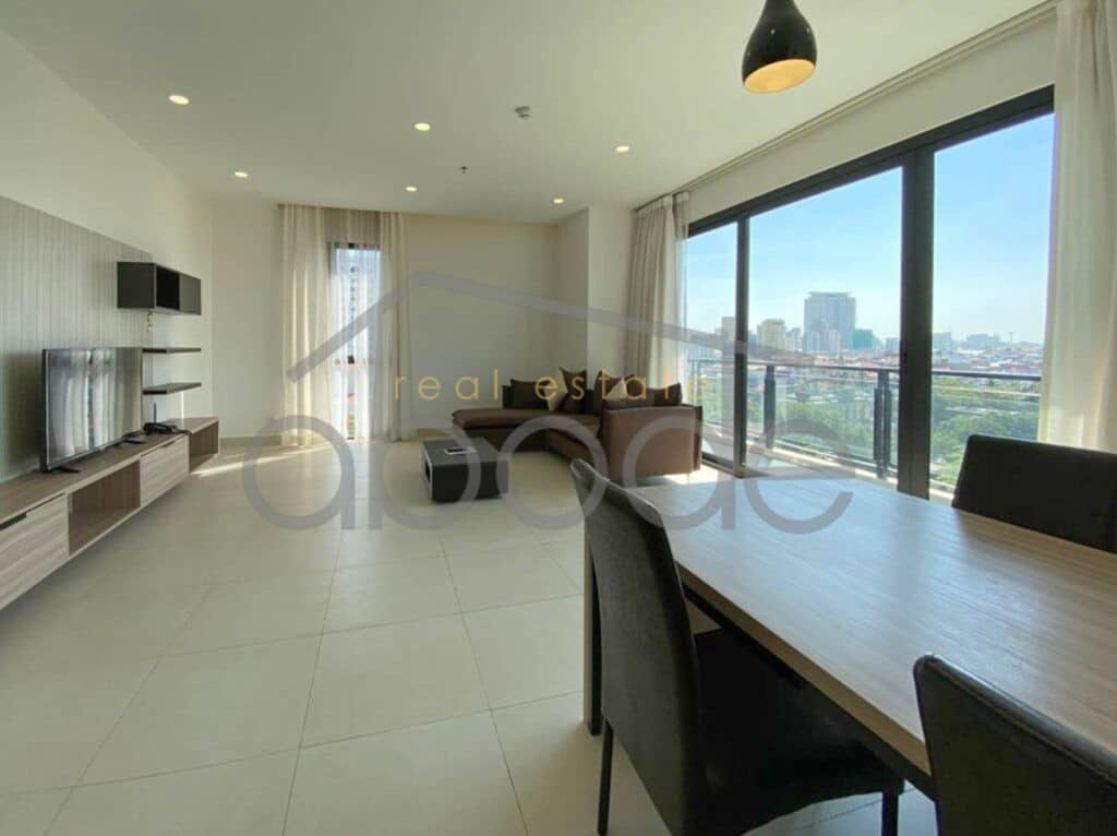 luxury 3 bedroom apartment for rent central phnom penh