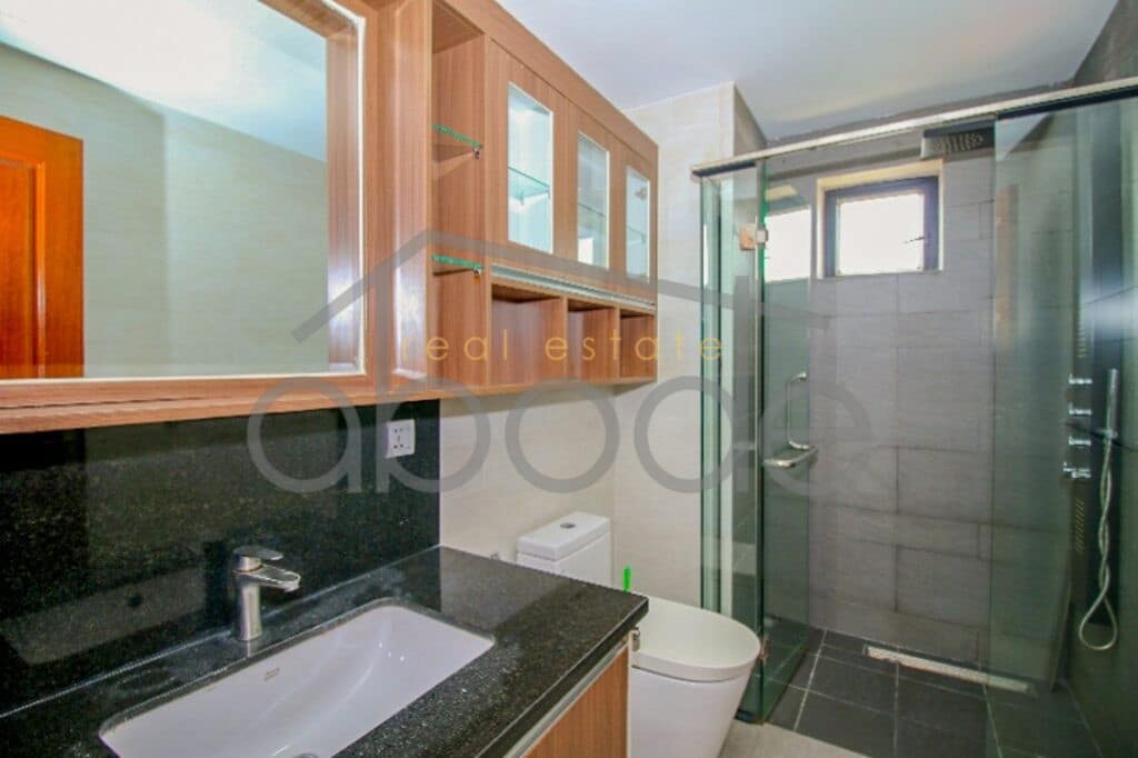 4 bedroom penthouse russian hospital for rent