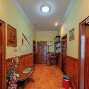 5 bedroom villa pool for rent Tonle Bassac
