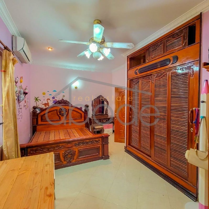 5 bedroom villa pool for rent Tonle Bassac