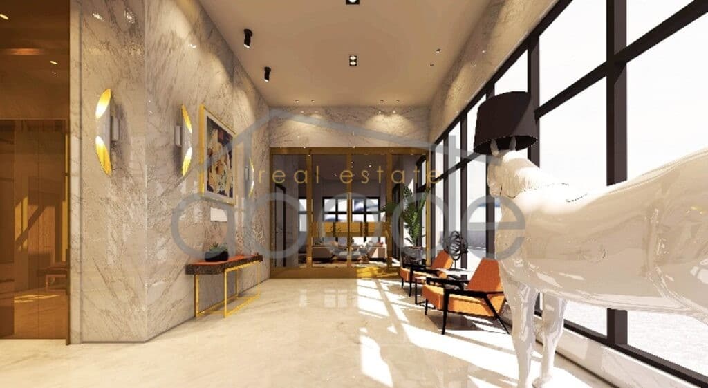 Superb luxury 2 bedroom apartment swimming pool for rent BKK 1