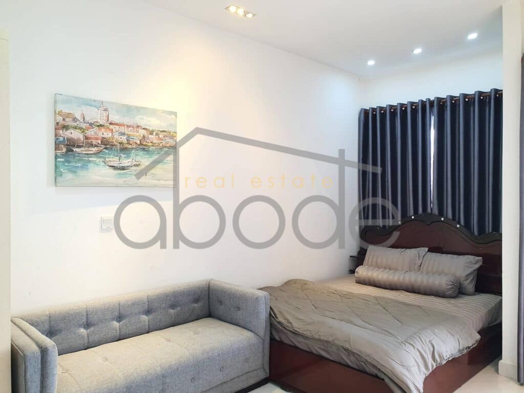 Luxury studio apartment pool and gym for rent Russian Market