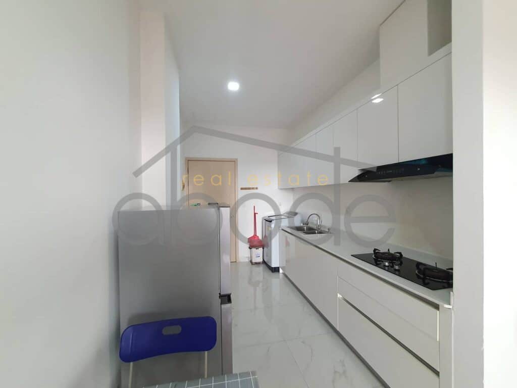 Luxury studio apartment pool and gym for rent Russian Market