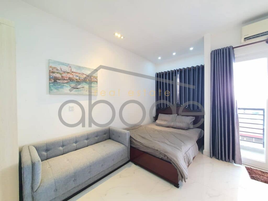 Luxury studio apartment pool and gym for rent Russian Market