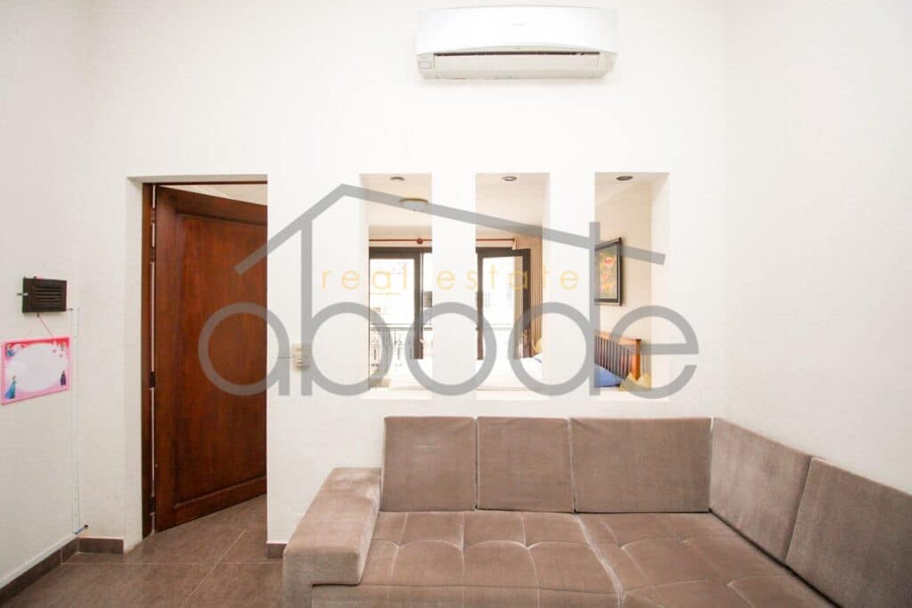 Smart 1 bedroom Riverside apartment for rent Daun Penh