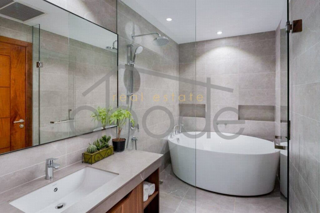 Luxury 3 bedroom apartment for rent central phnom penh