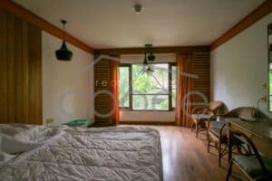 100 room deluxe hotel for sale central Phnom Penh
