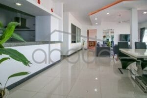 32 bedroom villa complex for sale chroy changvar