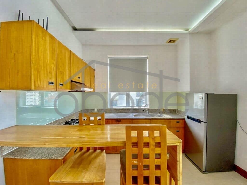 Grand 2 bedroom apartment for rent Russian Market