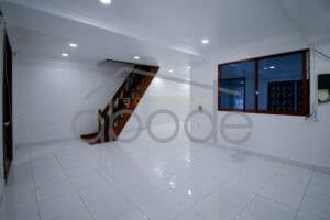 3-bedroom-shophouse-for-rent-tonle-bassac-near-bkk-1