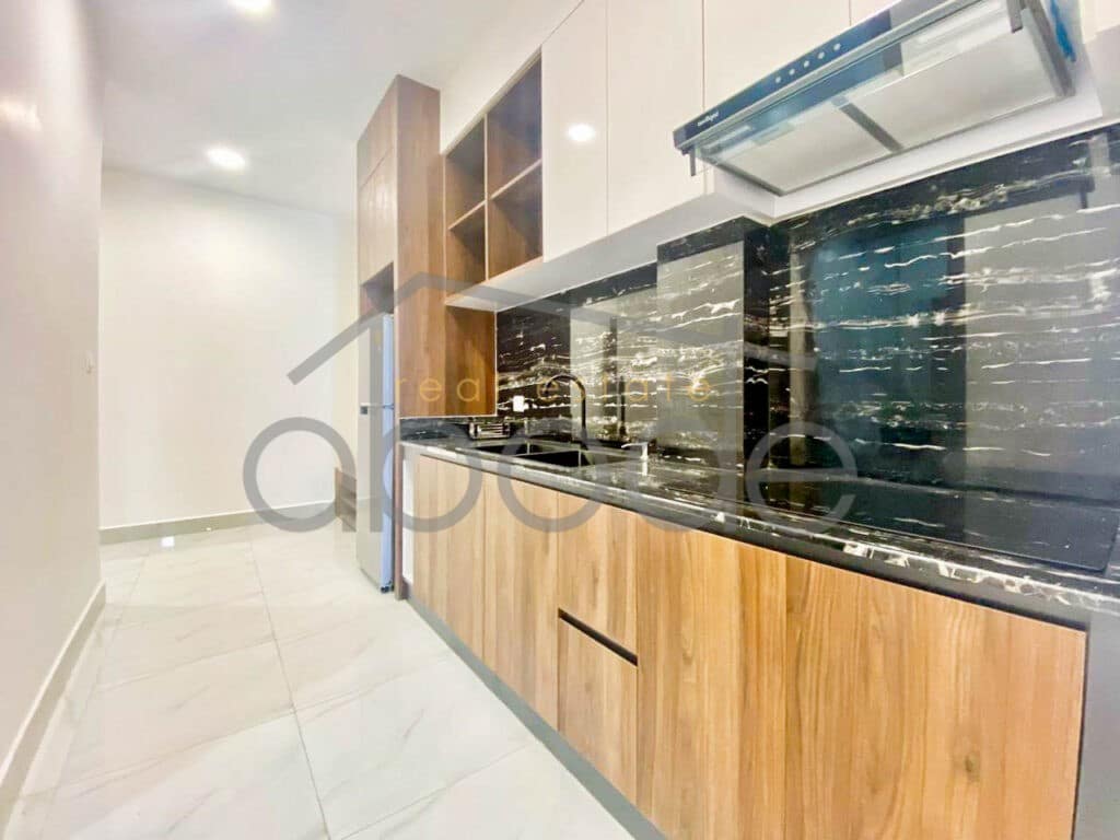 Studio and 1 bedroom apartment river views for rent Daun Penh