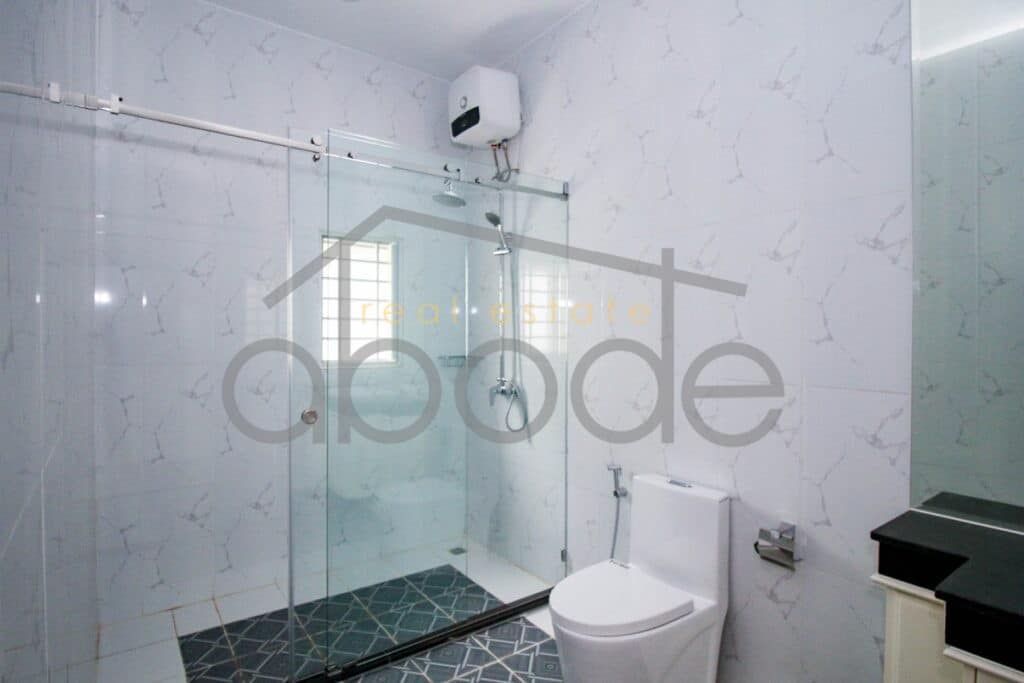Large villa outdoor space for rent BKK 1 central Phnom Penh