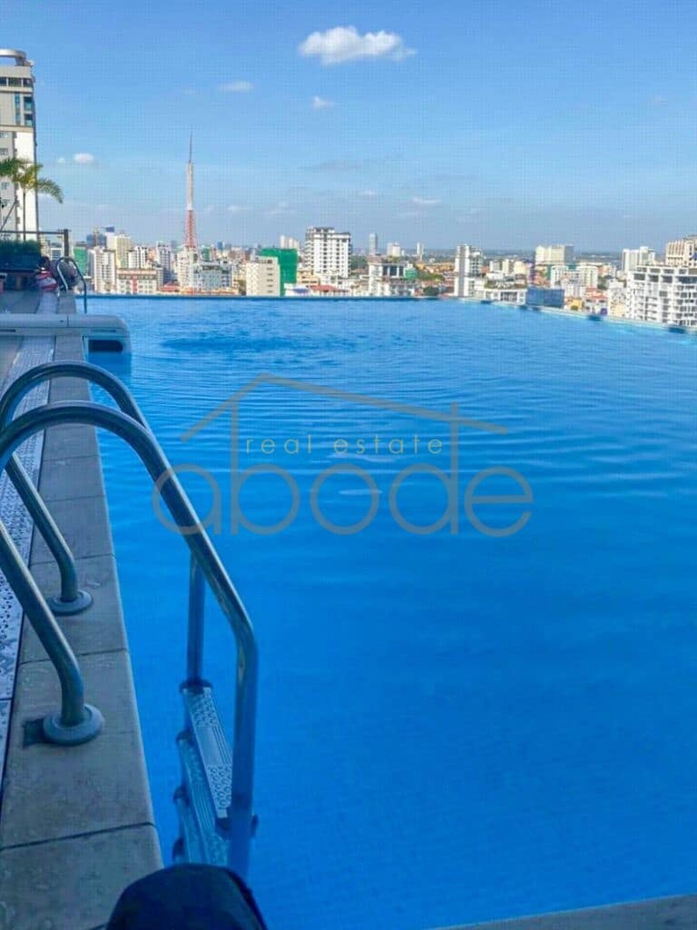 luxury 3 bedroom executive apartment for rent BKK 1
