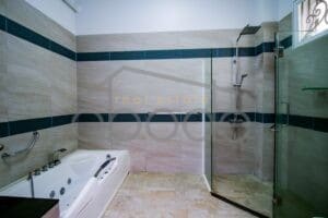 4 bedroom villa for rent Russian Market central Phnom Penh