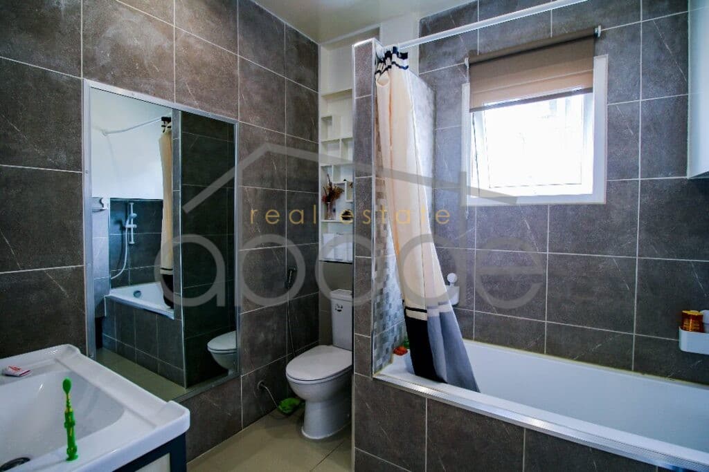 Master design 4 bedroom apartment for sale Wat Phnom central Phnom Penh