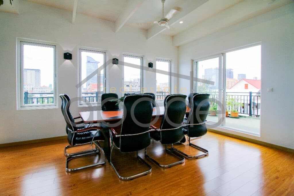 Master design 4 bedroom apartment for sale Wat Phnom central Phnom Penh