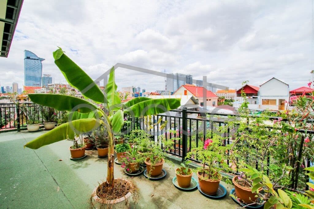 Master design 4 bedroom apartment for sale Wat Phnom central Phnom Penh