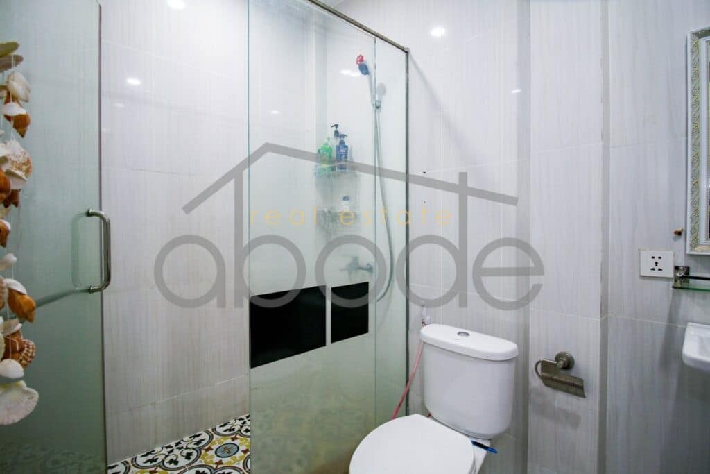 Modern 7 bedroom house for sale central Phnom Penh