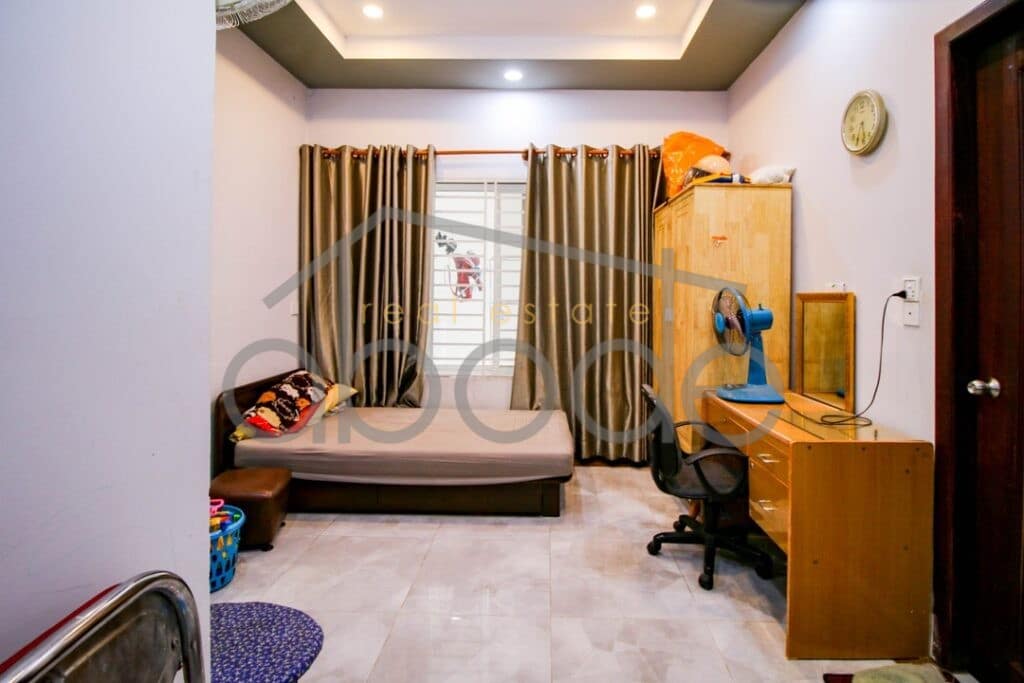 Modern 7 bedroom house for sale central Phnom Penh