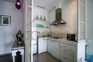 Romantic 2 bedroom apartment for rent daun penh