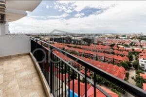 Large 2 bedroom apartment Mekong views for sale