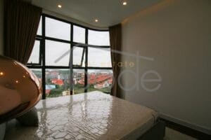 Luxury 2 bedroom Peninsula condo apartment for sale Chroy Changvar